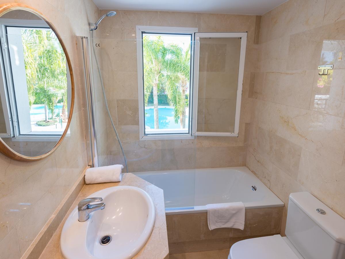 Vacation Marbella I Contemporary Central Apartment, Swimming-Pool, 24-7 Security, A Minute From The Marina, The Sea And Luxury Shopping Esterno foto