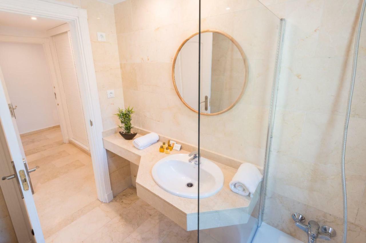 Vacation Marbella I Contemporary Central Apartment, Swimming-Pool, 24-7 Security, A Minute From The Marina, The Sea And Luxury Shopping Esterno foto